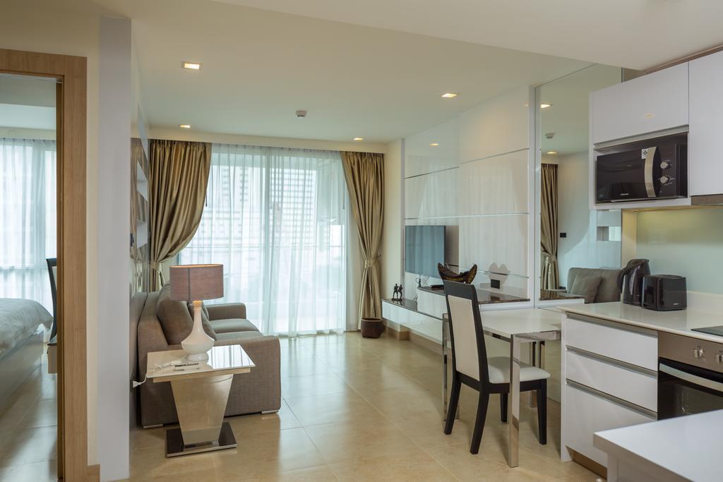 The Cliff Residence Condo 파타야 객실 사진