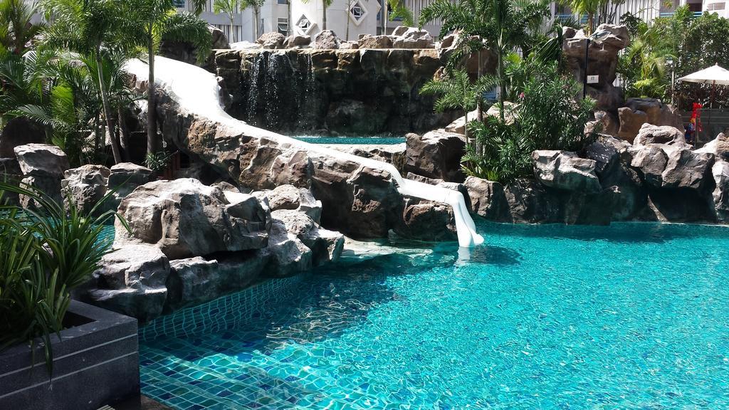 The Cliff Residence Condo 파타야 객실 사진